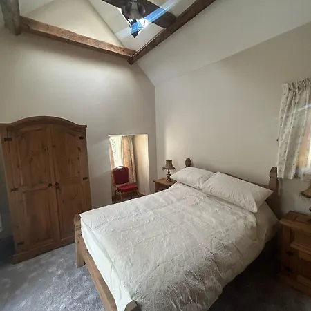 Dom wakacyjny Courtyard *