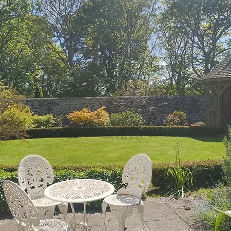 Holiday home Courtyard