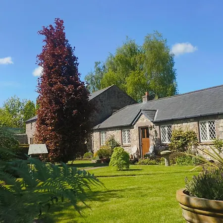 Courtyard Holiday home *